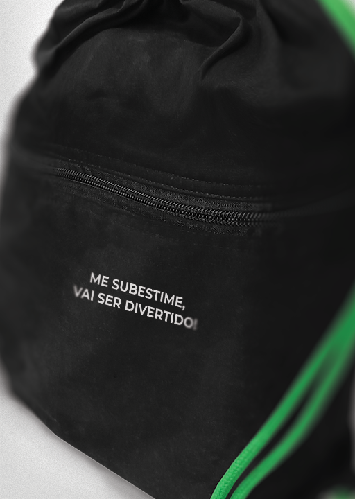 Mochila de cordão "Me subestime, vai ser divertido!"